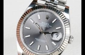 腕间守护神：劳力士手表进水不走，如何专业修复，恢复精准走时？